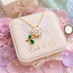 Collar con colgante de cadena de cable con diamante en forma de flor