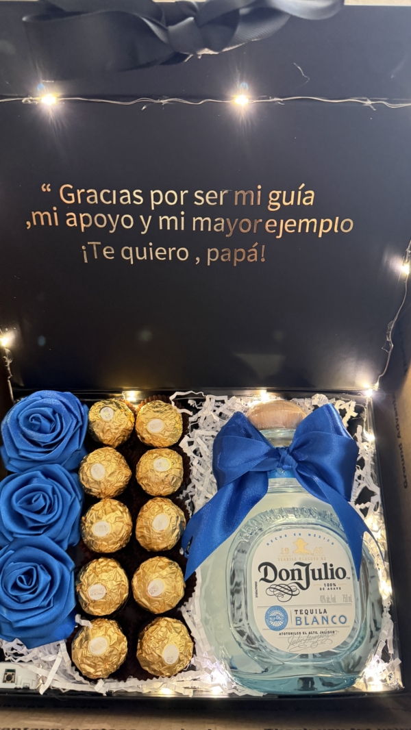 img_0477 Detalle con frase y bebida personalizada