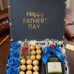 Detalle personalizado con frase , bebida y perfume