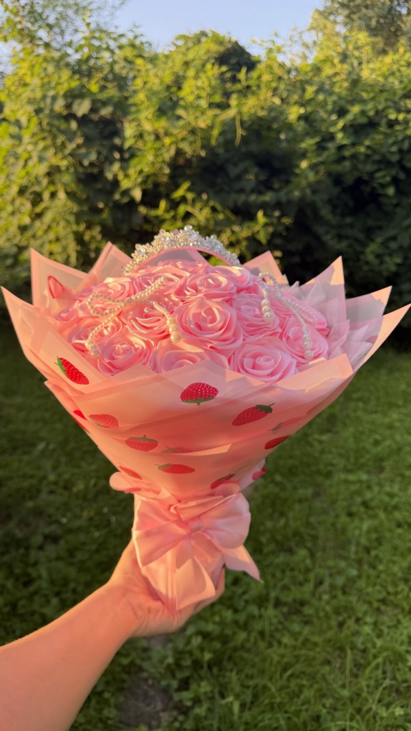 Ramo rosa de 25 rosas eternas